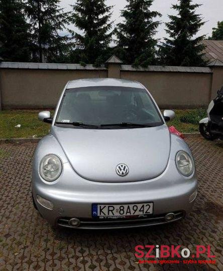 2002' Volkswagen New Beetle photo #1