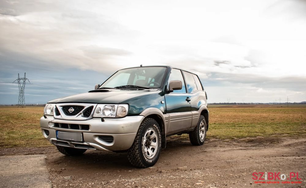 2002' Nissan Terrano Ii 2.7 Tdi Sport photo #1
