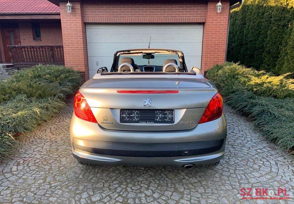 2009' Peugeot 207 photo #5