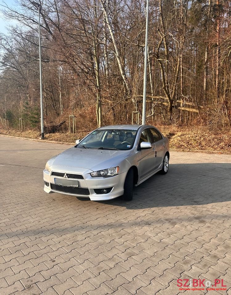 2010' Mitsubishi Lancer 1.8 Intense Cvt photo #1