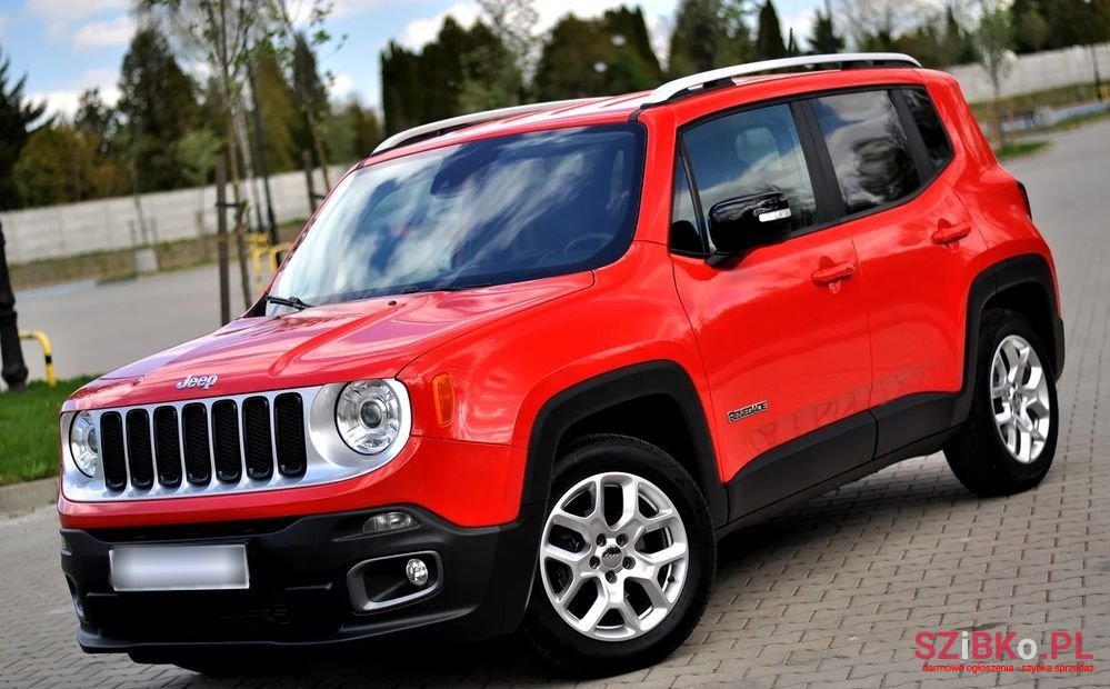 2016' Jeep Renegade photo #6