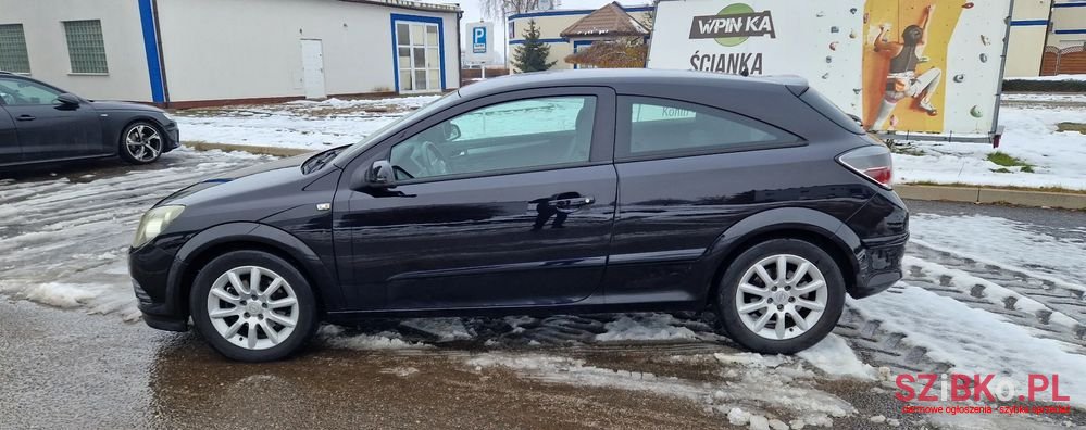 2006' Opel Astra 1.8 Sport photo #3