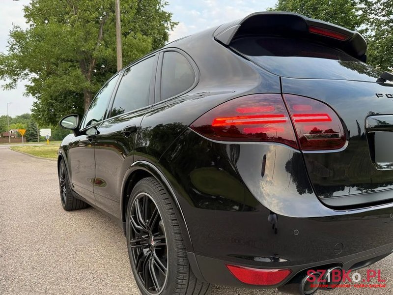 2013' Porsche Cayenne S Tiptronic S photo #6
