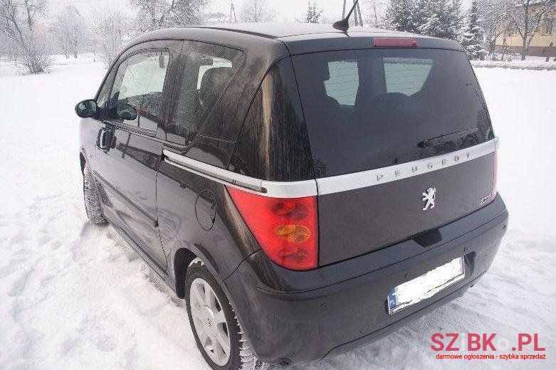 2005' Peugeot photo #2