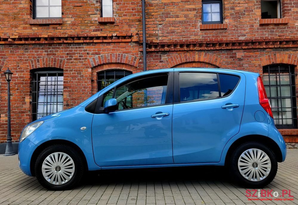 2009' Opel Agila 1.2 Edition photo #2