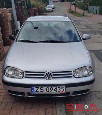 2000' Volkswagen Golf photo #3