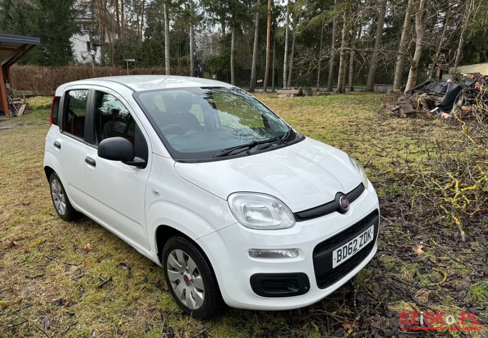 2012' Fiat Panda photo #3