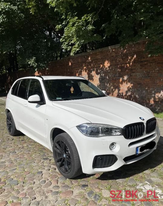 2017' BMW X5 photo #1