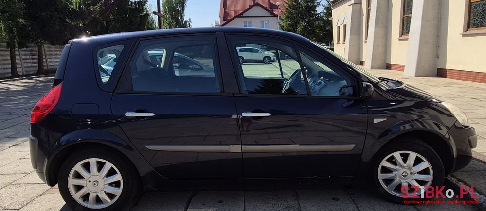 2007' Renault Scenic photo #2