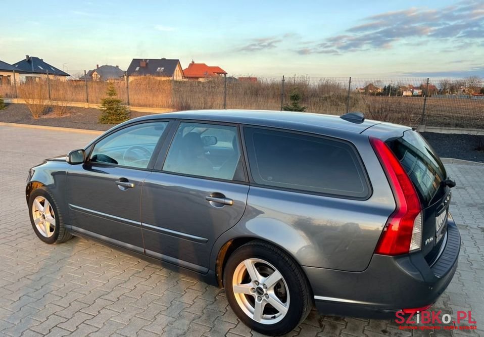 2008' Volvo V50 photo #4