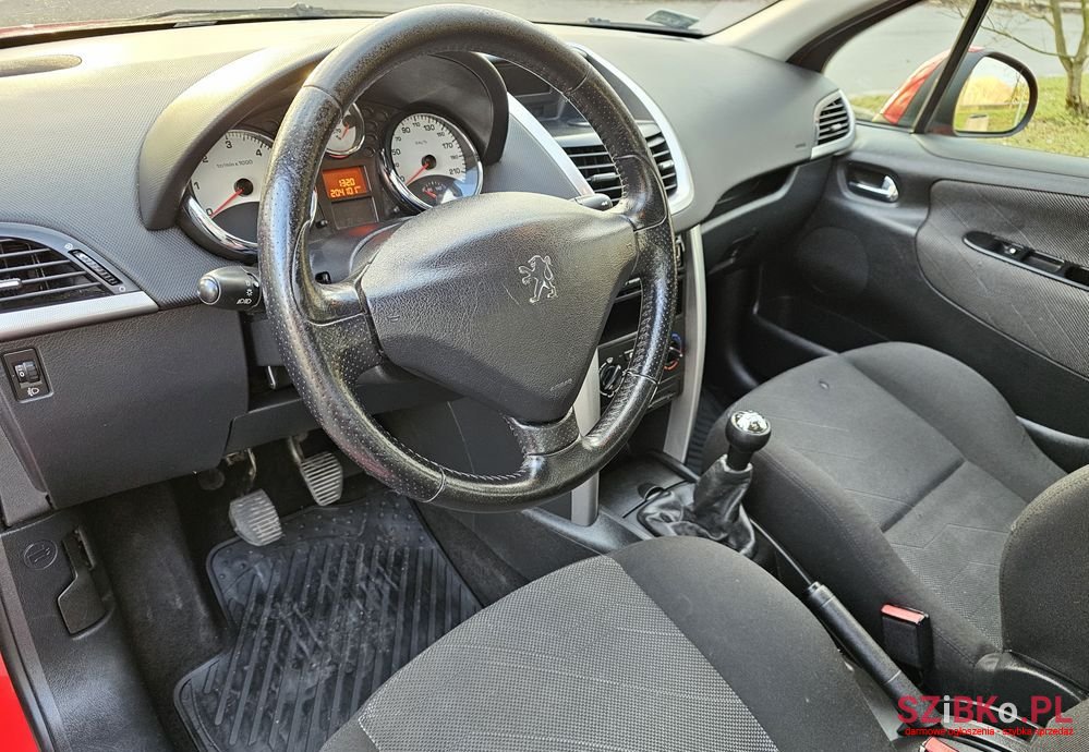 2008' Peugeot 207 photo #6