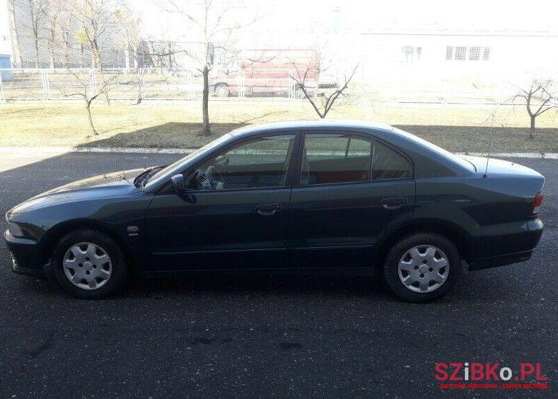 2002' Mitsubishi Galant photo #1