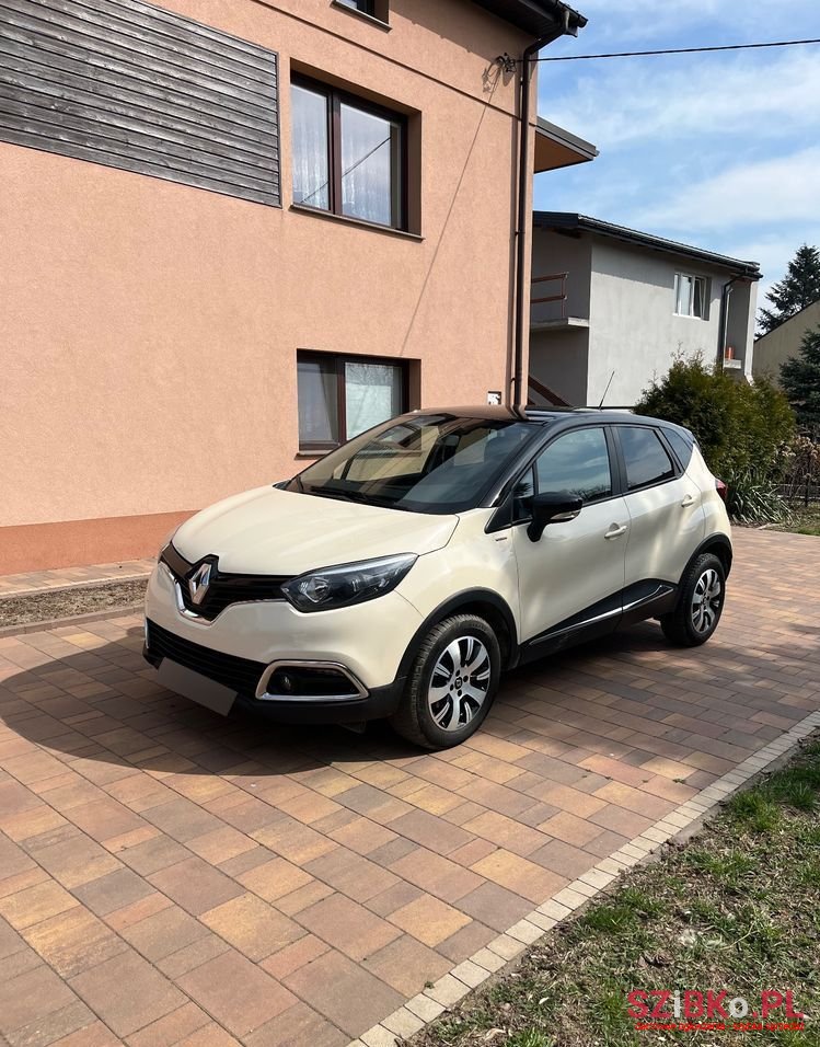 2016' Renault Captur photo #2