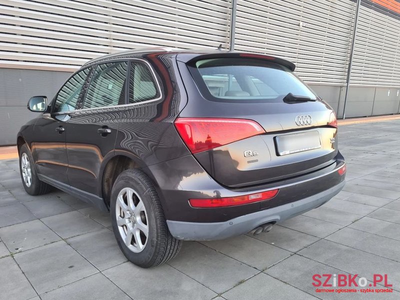 2010' Audi Q5 photo #6