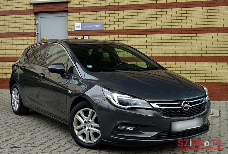 2016' Opel Astra 1.4 Turbo Innovation photo #1