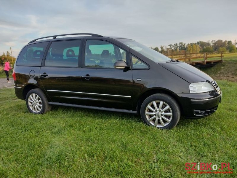 2005' Volkswagen Sharan photo #3