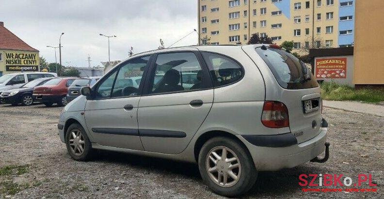 2001' Renault Scenic photo #1
