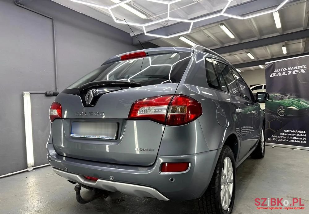 2008' Renault Koleos photo #4