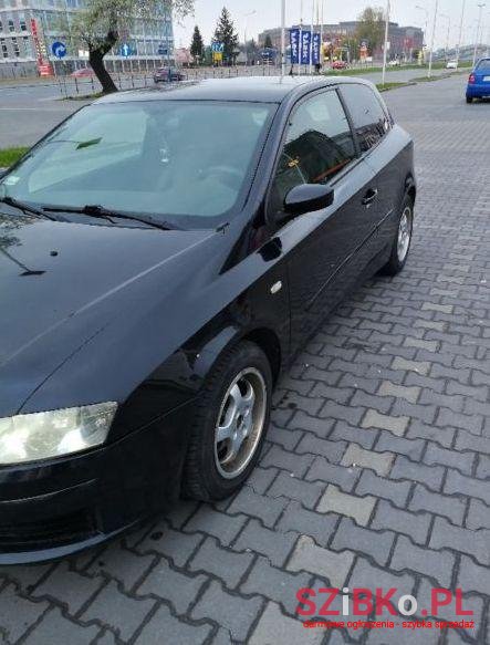 2002' Fiat Stilo photo #1