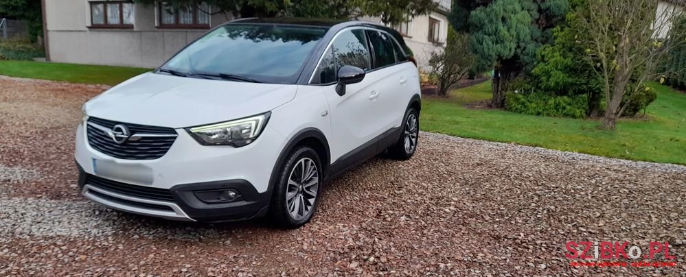 2017' Opel Crossland X photo #1