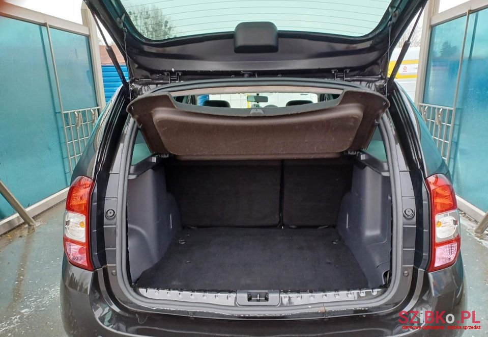 2014' Dacia Duster photo #2