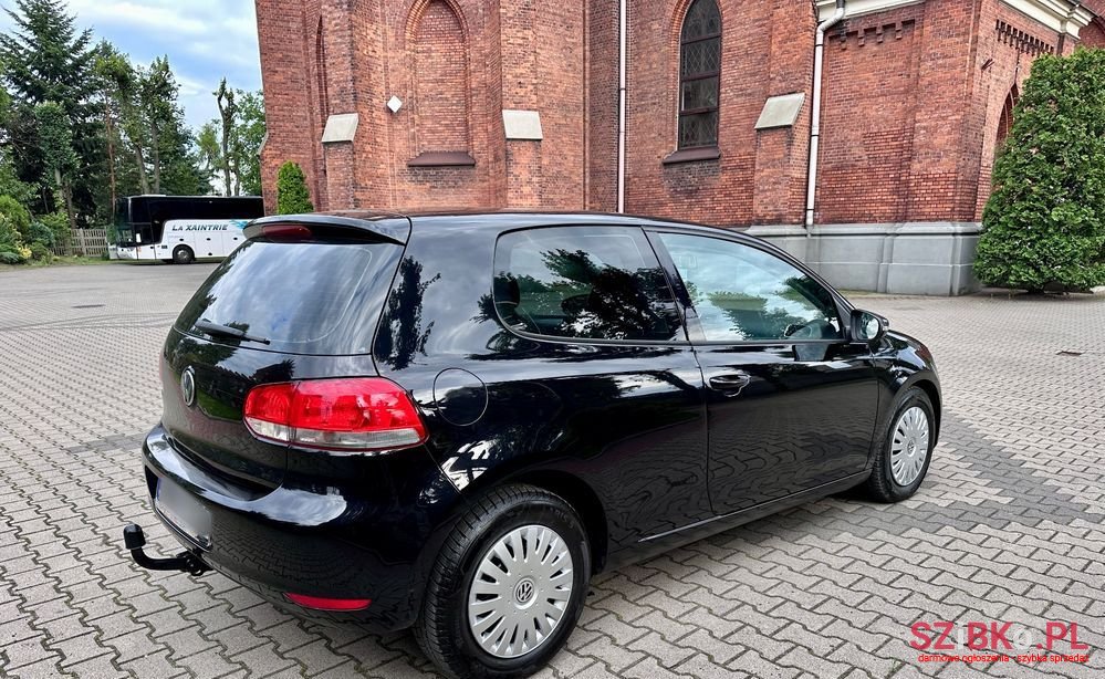 2009' Volkswagen Golf 1.6 Goal photo #4