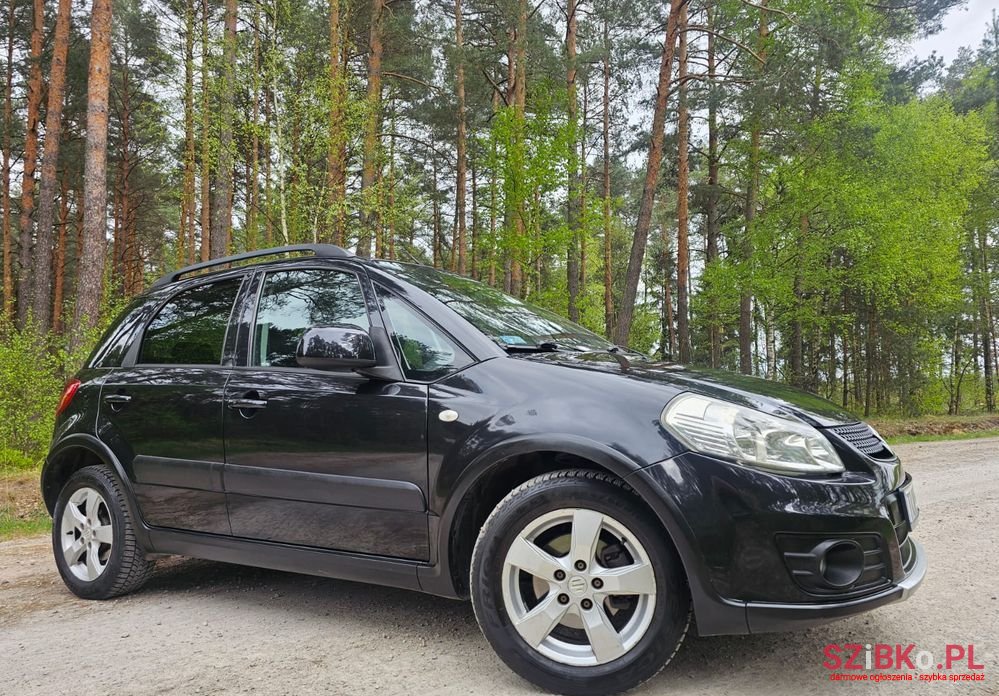 2009' Suzuki SX4 photo #6