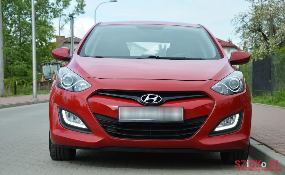 2012' Hyundai i30 1.4 Classic photo #5