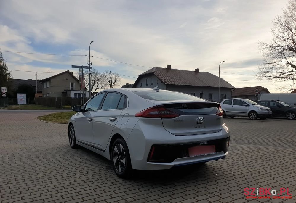 2019' Hyundai Ioniq photo #4