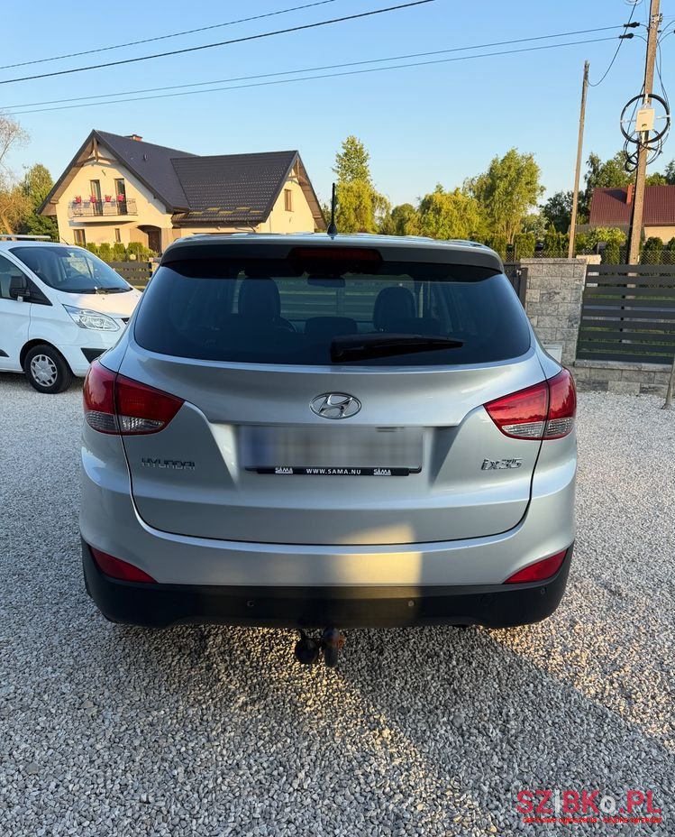 2010' Hyundai ix35 2.0 Premium photo #5