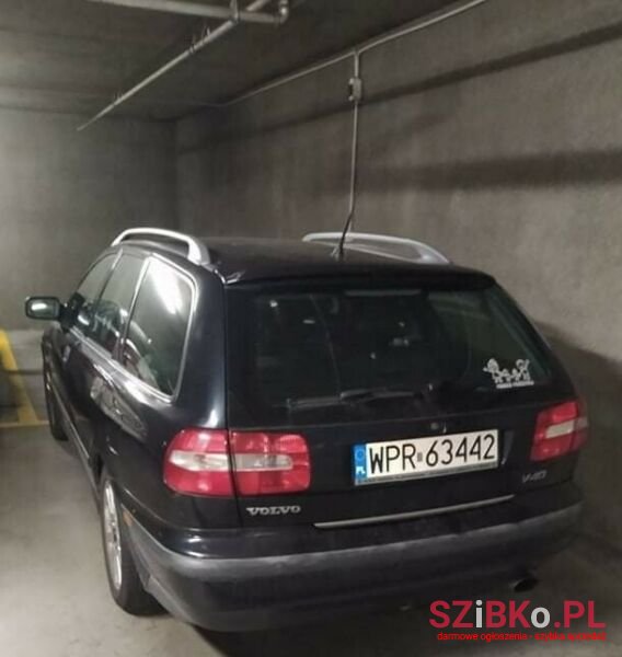 2000' Volvo V40 photo #2
