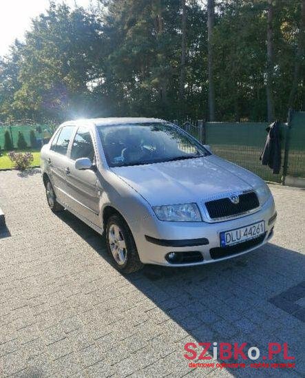 2005' Skoda Fabia photo #1