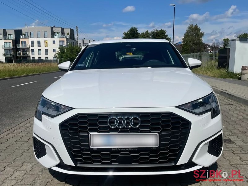 2023' Audi A3 photo #3