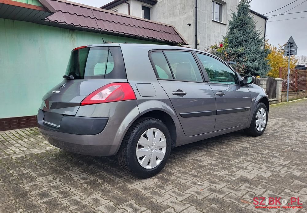 2005' Renault Megane photo #5