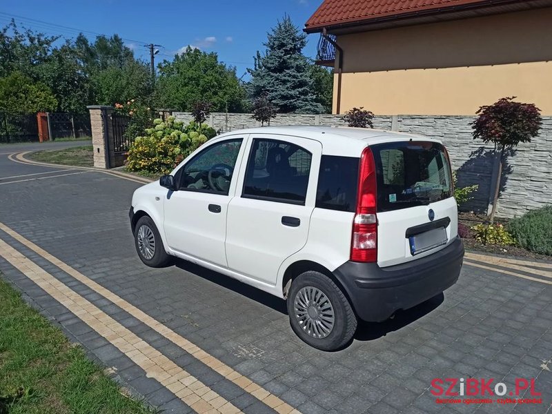 2006' Fiat Panda photo #3