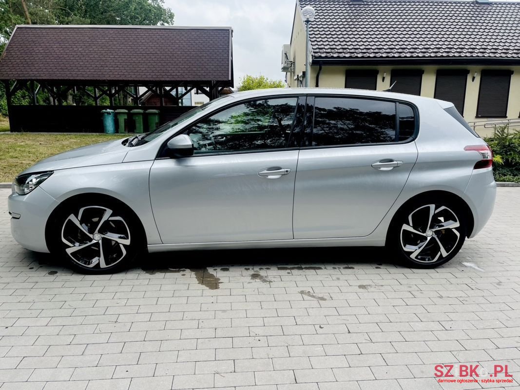 2014' Peugeot 308 photo #3