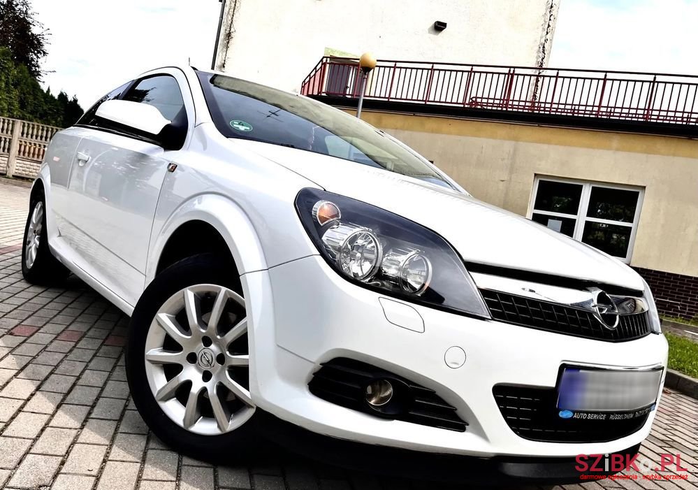 2009' Opel Astra Gtc 1.4 Edition photo #1