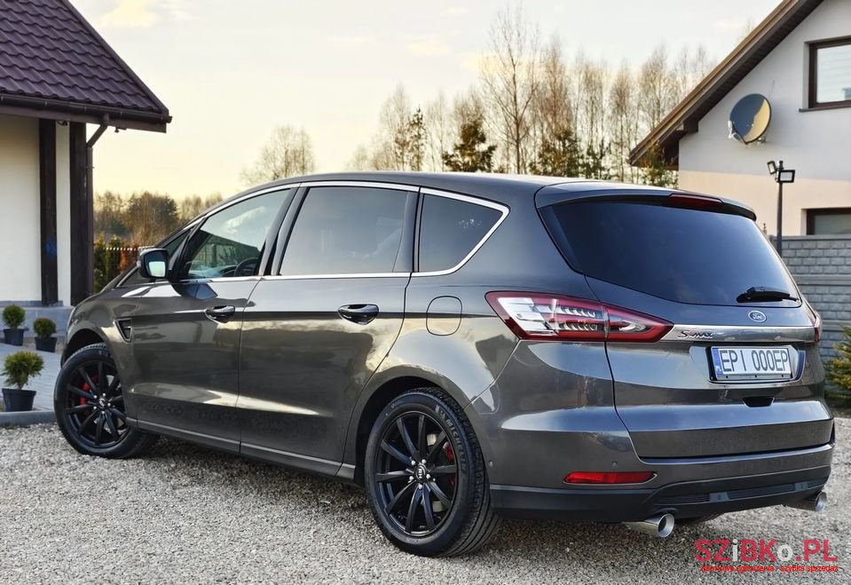 2015' Ford S-Max photo #5
