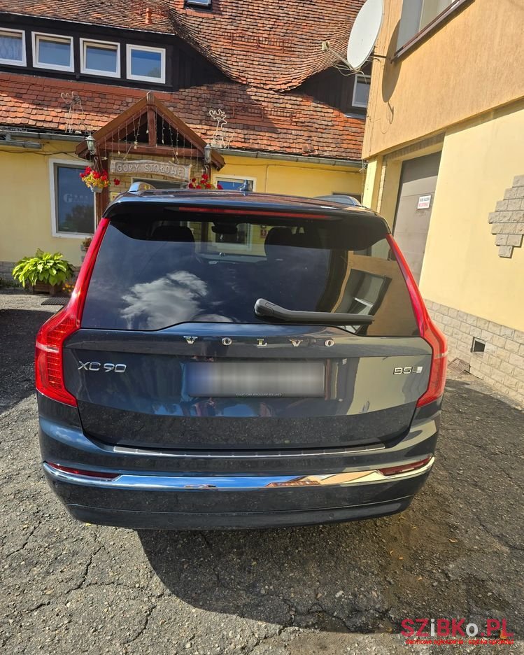 2023' Volvo Xc 90 photo #5