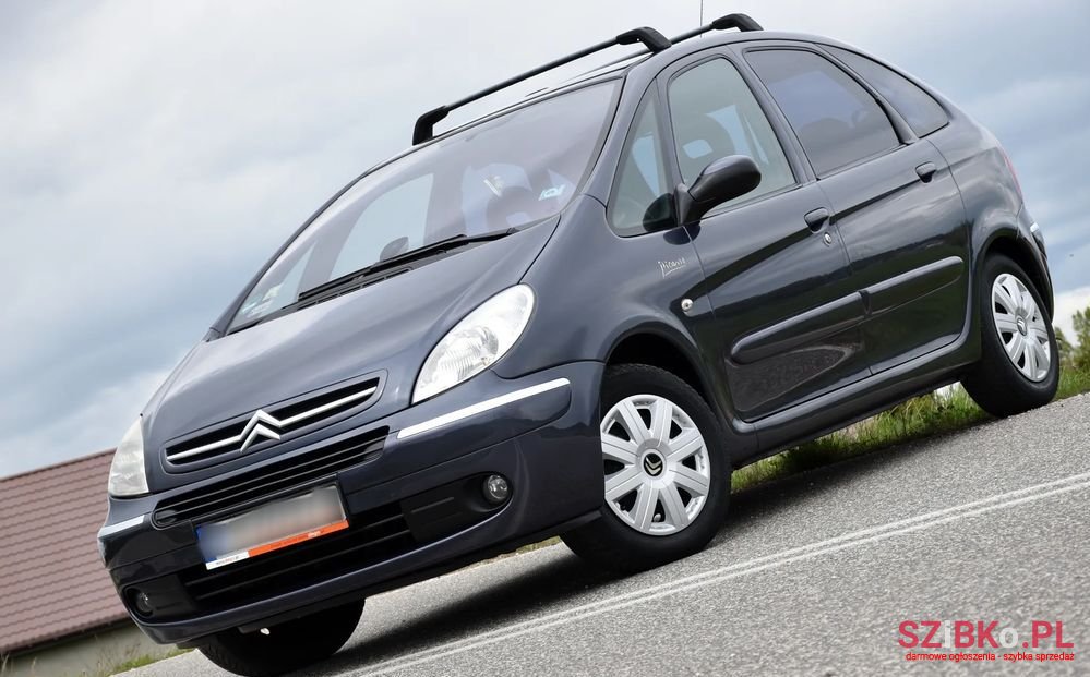 2007' Citroen Xsara Picasso photo #1