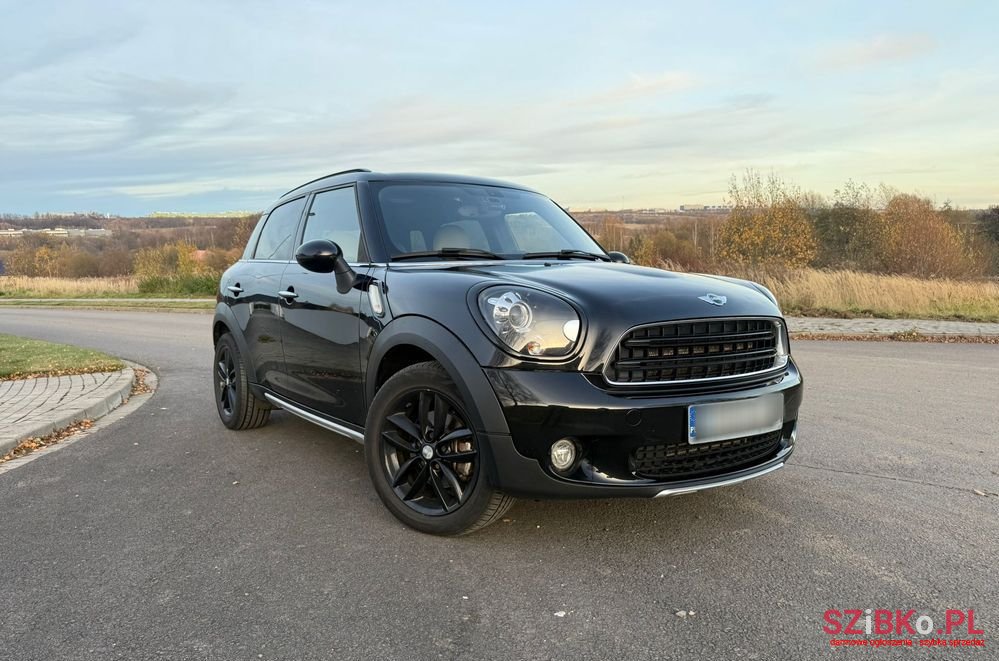 2016' MINI Cooper D photo #1