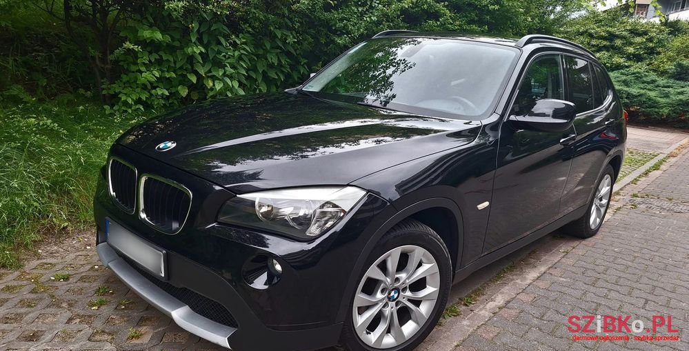 2011' BMW X1 Xdrive18D photo #3