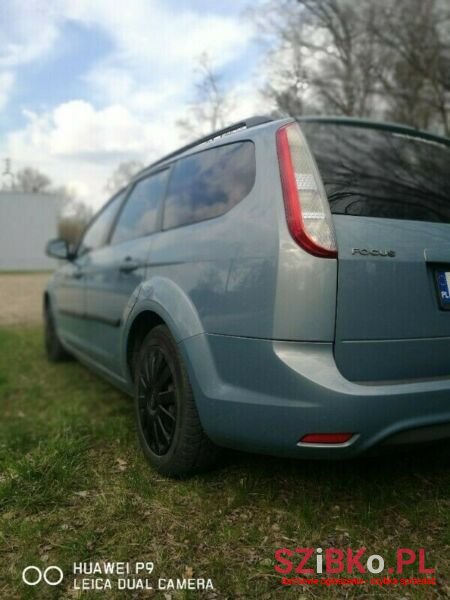 2008' Ford Focus photo #2