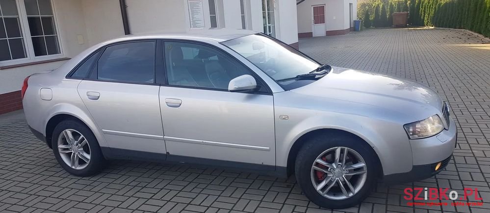 2002' Audi A4 1.9 Tdi photo #3