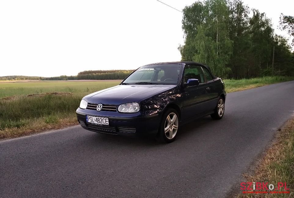 2000' Volkswagen Golf photo #3