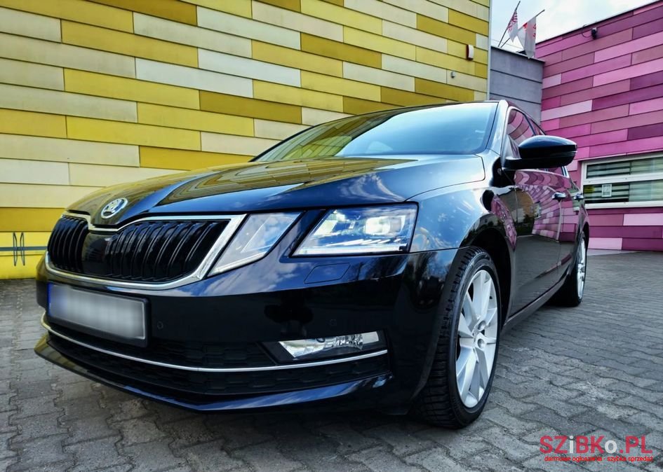2019' Skoda Octavia photo #1