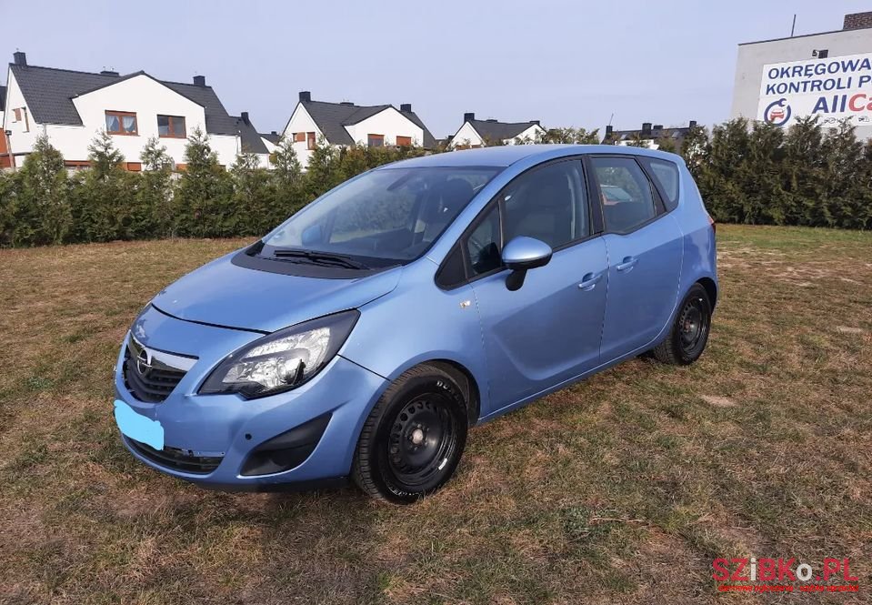 2013' Opel Meriva photo #2