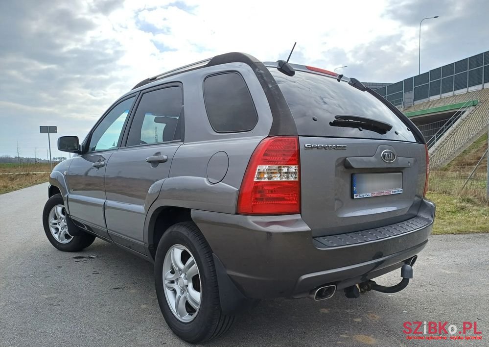 2005' Kia Sportage photo #3