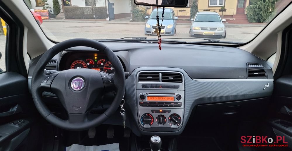 2009' Fiat Grande Punto photo #5