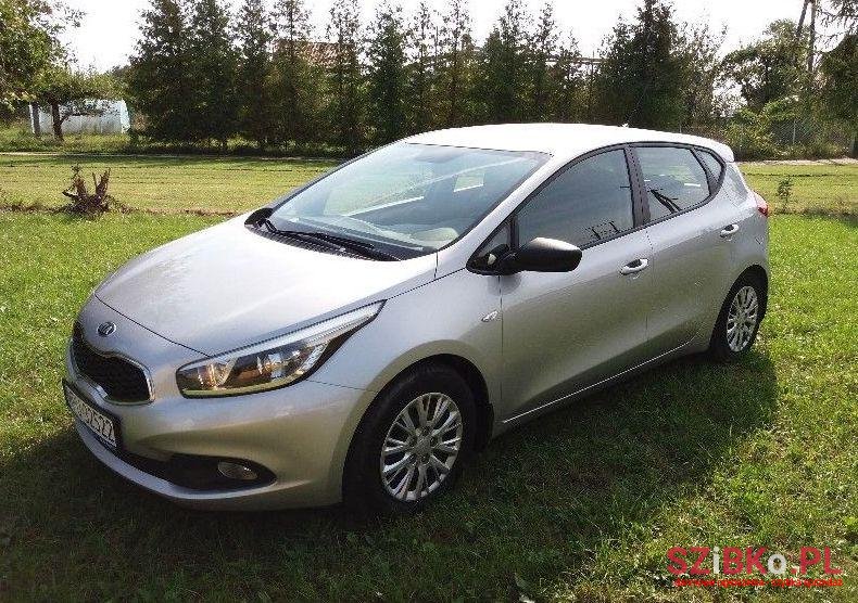 2013' Kia Cee'd photo #2